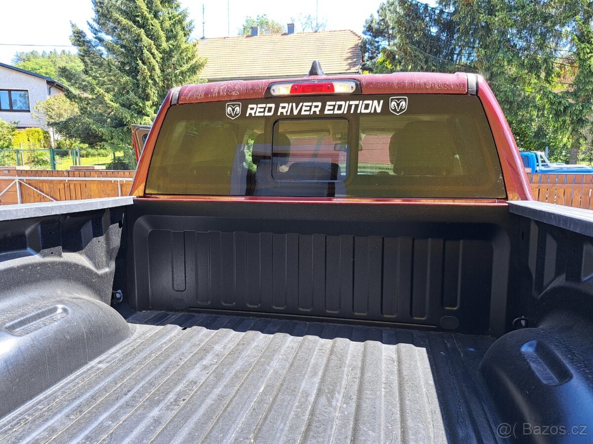 Dodge RAM 1500 5.7 Hemi RED RIVER EDITION - 13