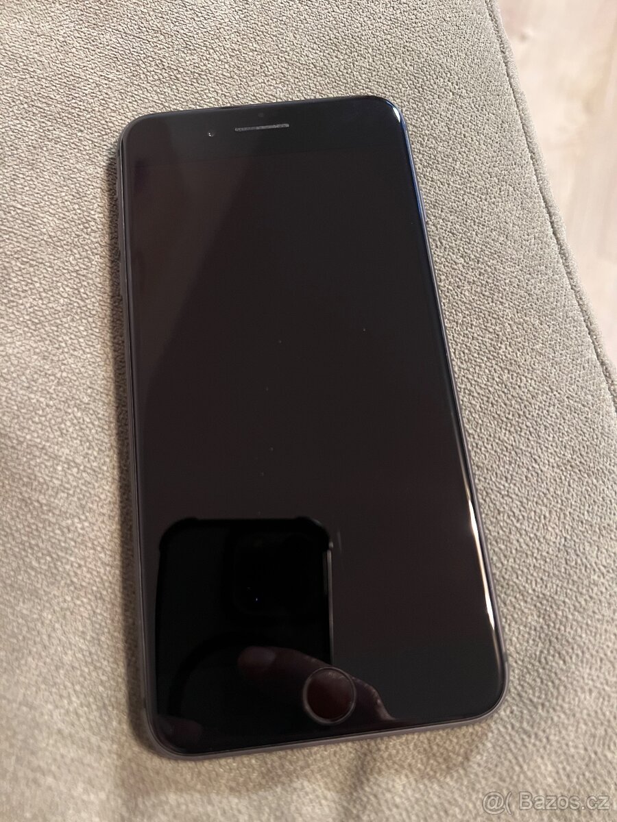 iPhone 8 Plus 64GB - Space Gray - 13