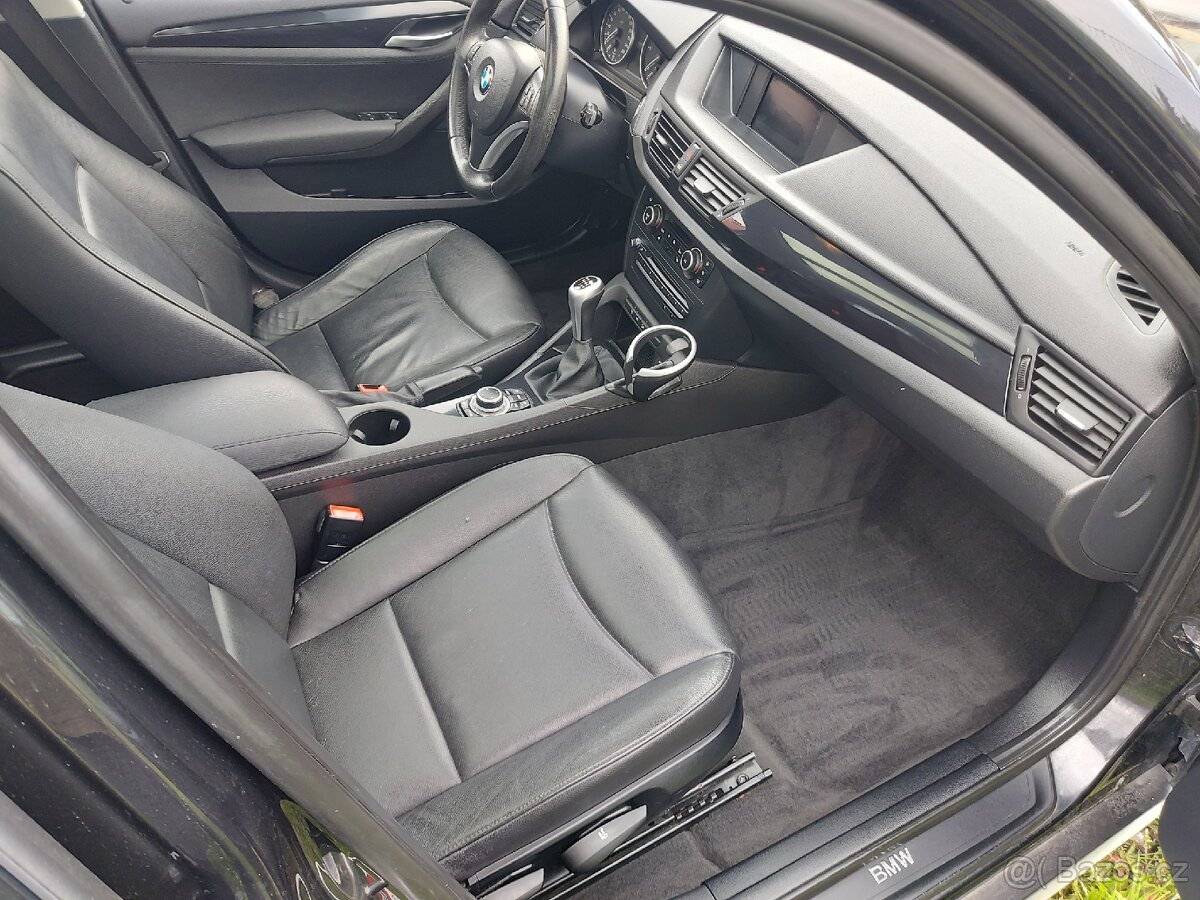 BMW X1 18d xDive 2010 TOP stav - 13