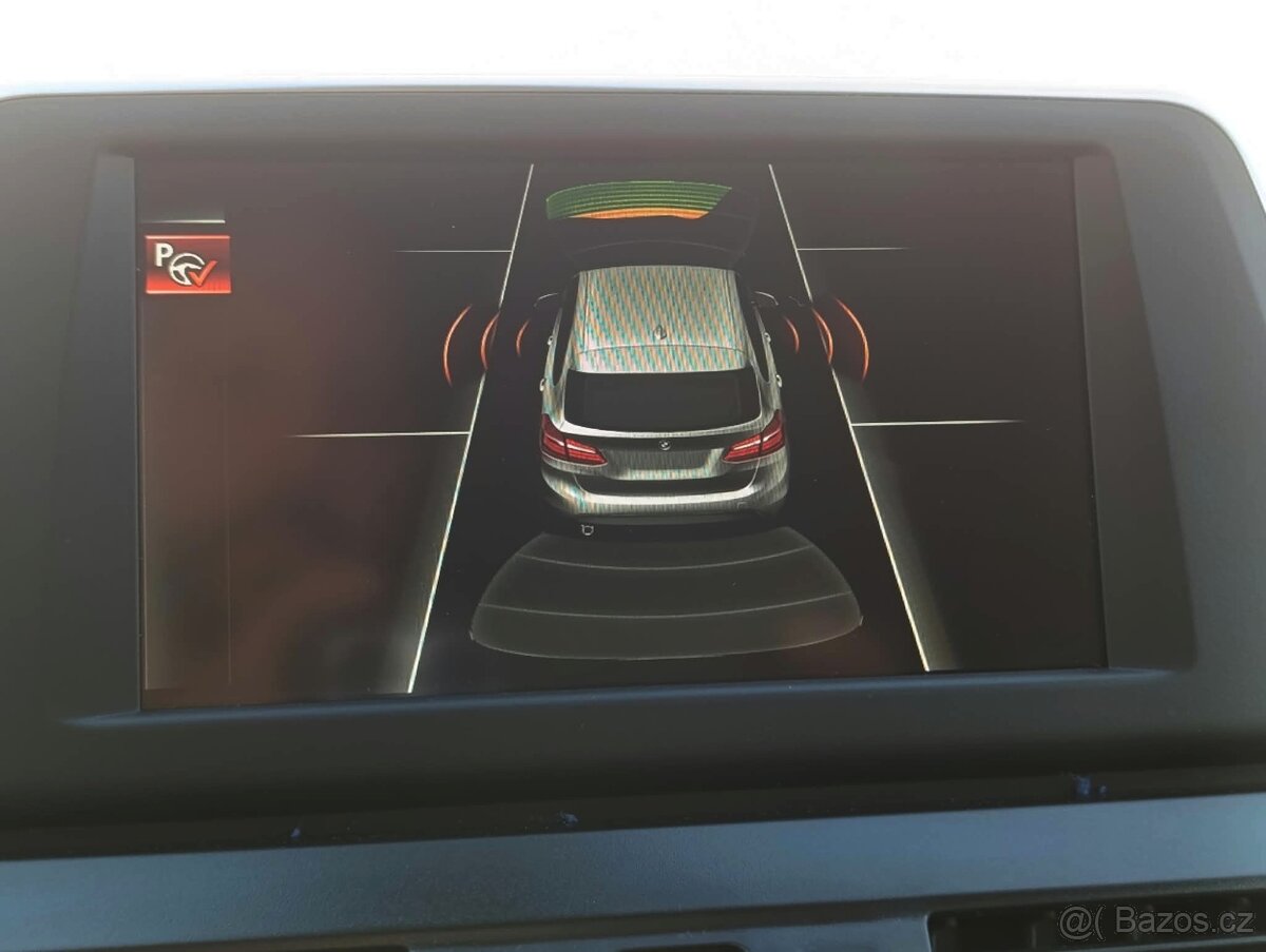 BMW Řada 216d Automat Navi Tempomat - 13