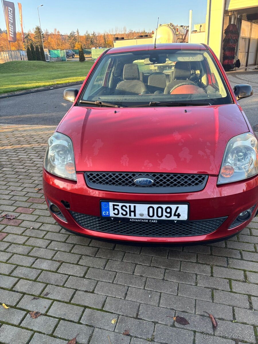 Ford Fiesta, 1.3 benzín 51kW, dobrý stav - 13