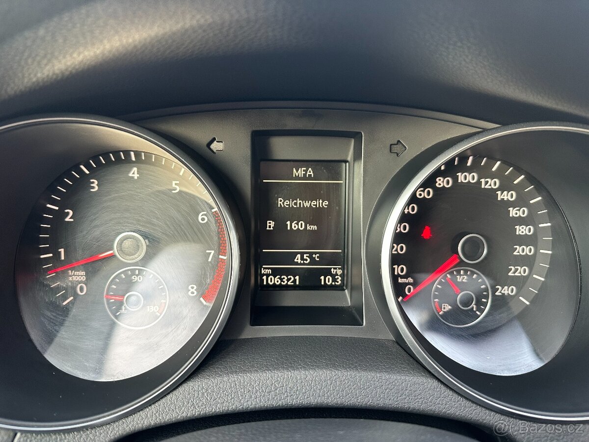 Volkswagen Golf 1.6MPI 75kW 2009 106321kmbez koroze - 13