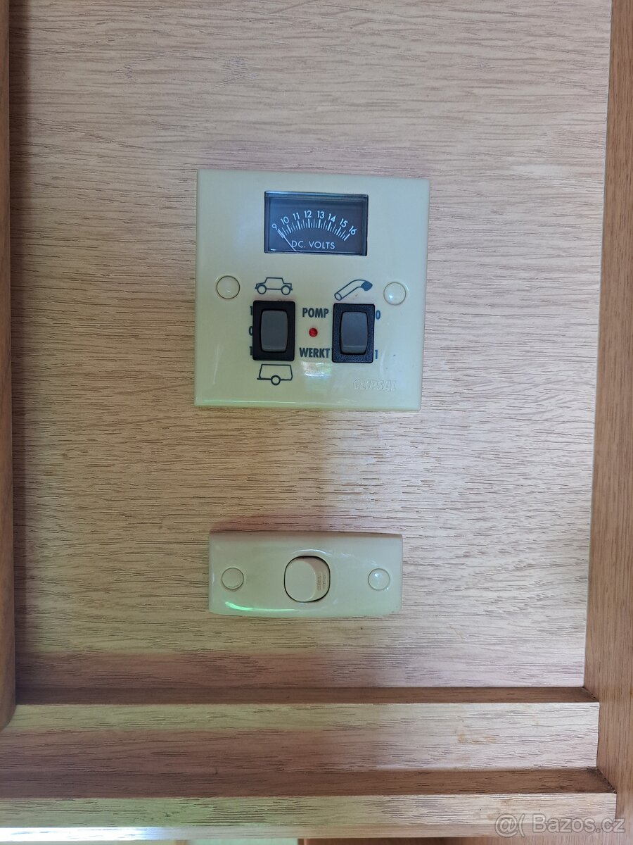 Hylander Design 410, obytný přívěs – karavan, r.v. 1996 - 13