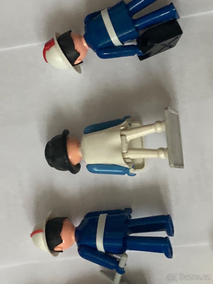 Staré figurky igráčka - 13