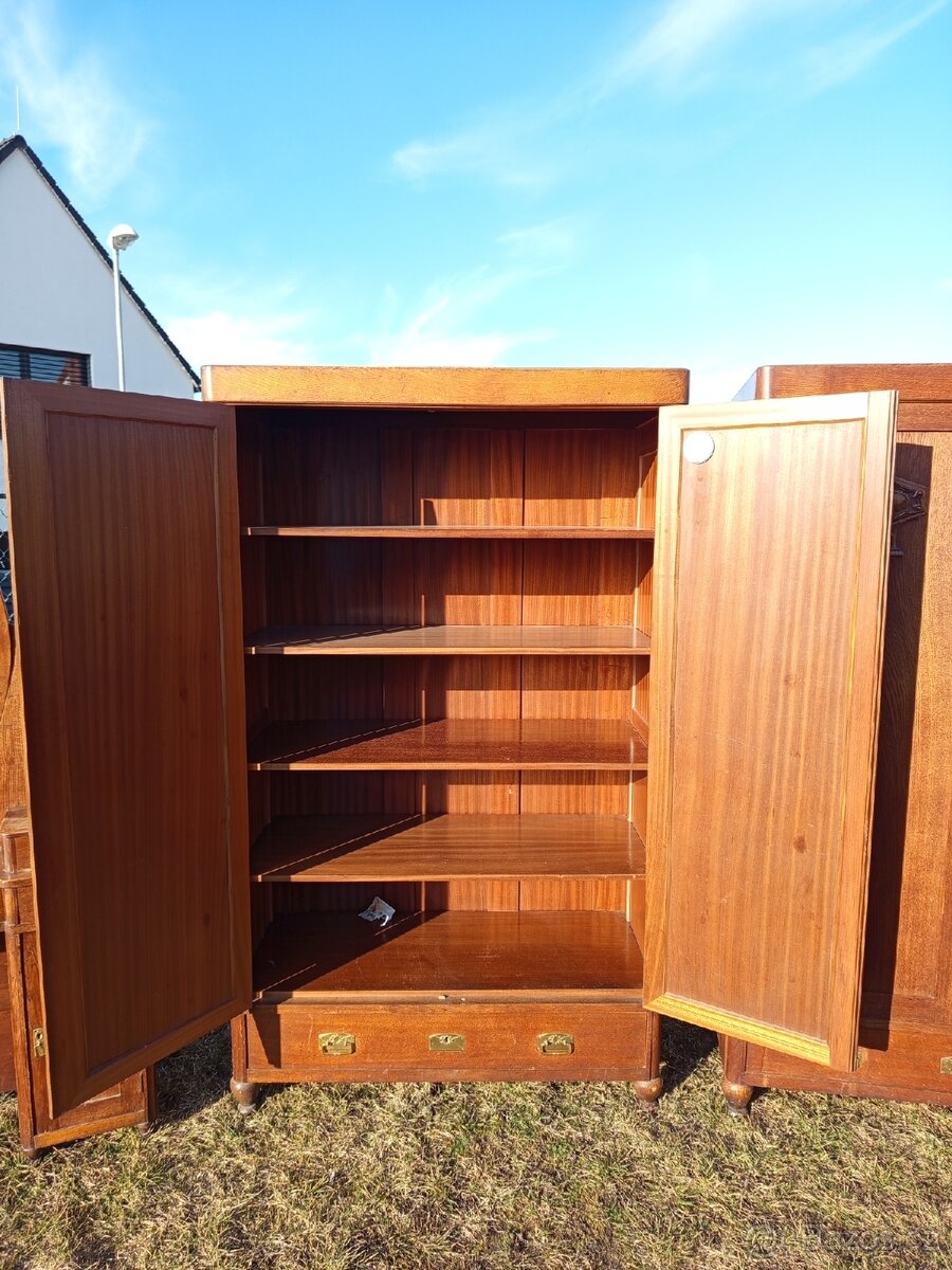 Dřevěná ložnice - 13