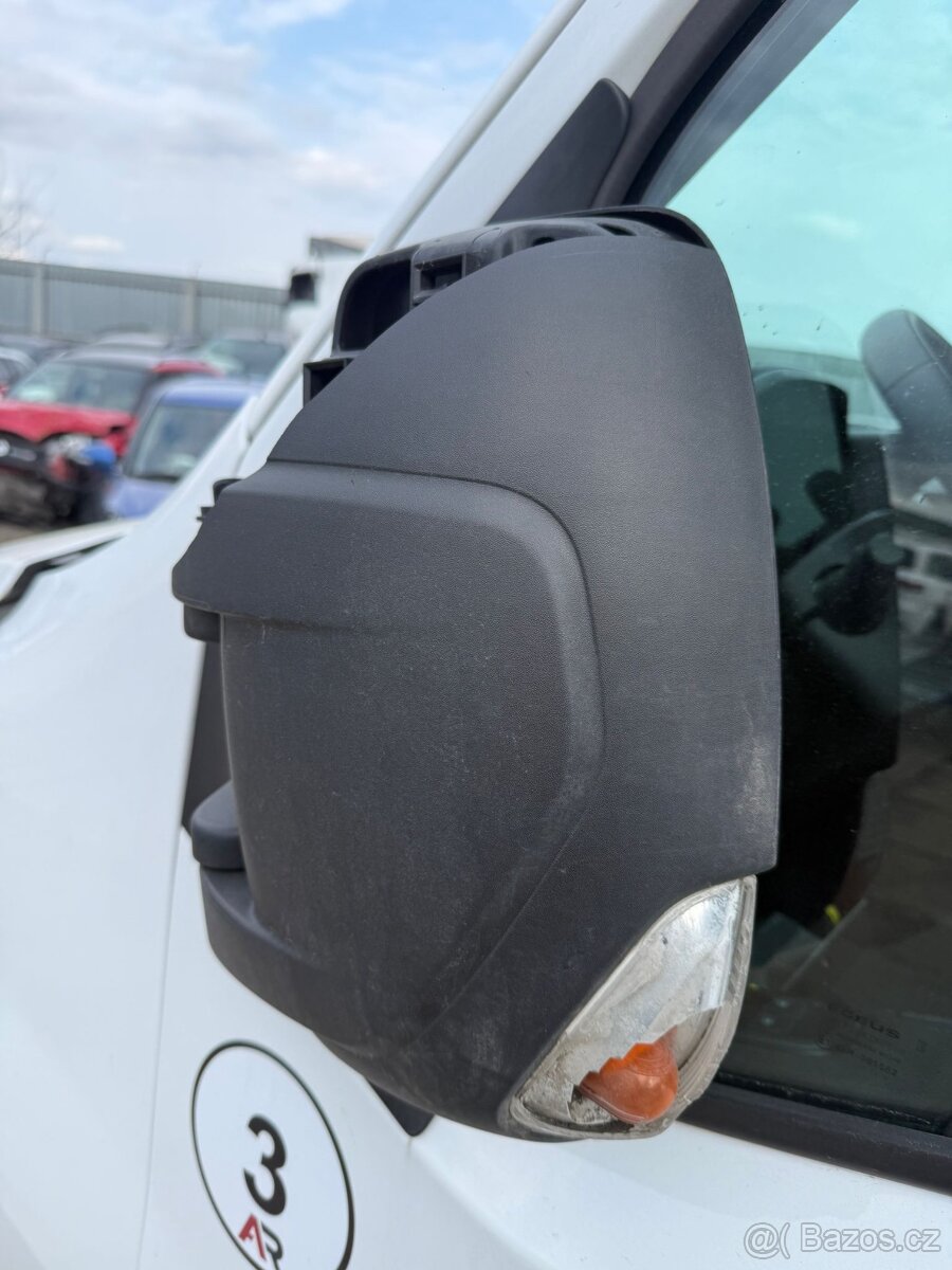 Renault master 2.3 d 2023 71TKM Navigace - 13