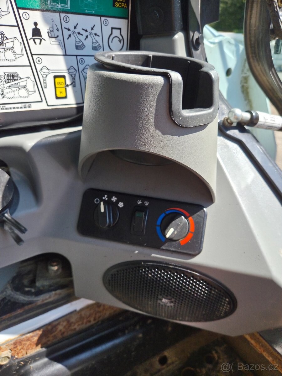 Bobcat T590 - 13