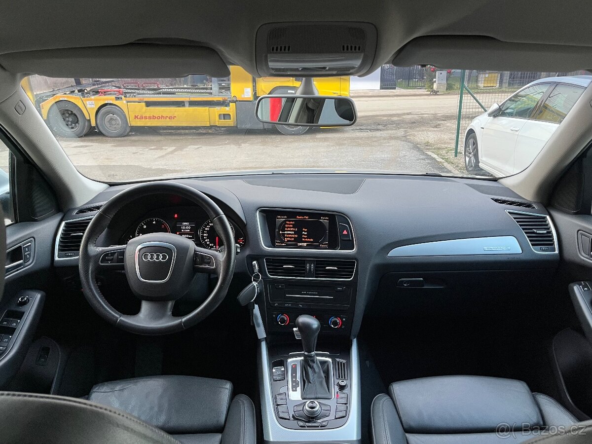 Audi Q5 2.0 TDI S-Line Quattro = 125kW, A/T, Navi, F1 = - 13