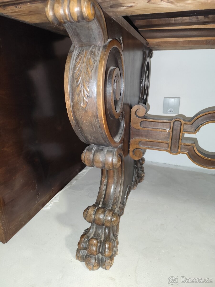 Jídelní stůl a židle - 13