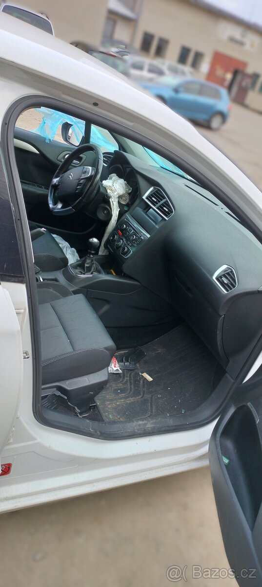 Citroën C4 II, B9, 2009 - 2020 - 13