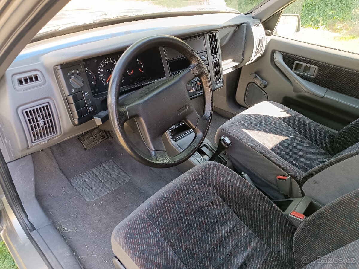 Volvo 460 - 13