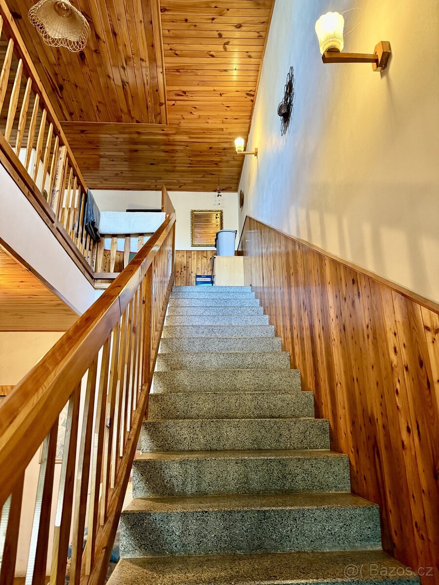 Komerční nemovitost s širokým využitím – dvě bytové jednotky - 13