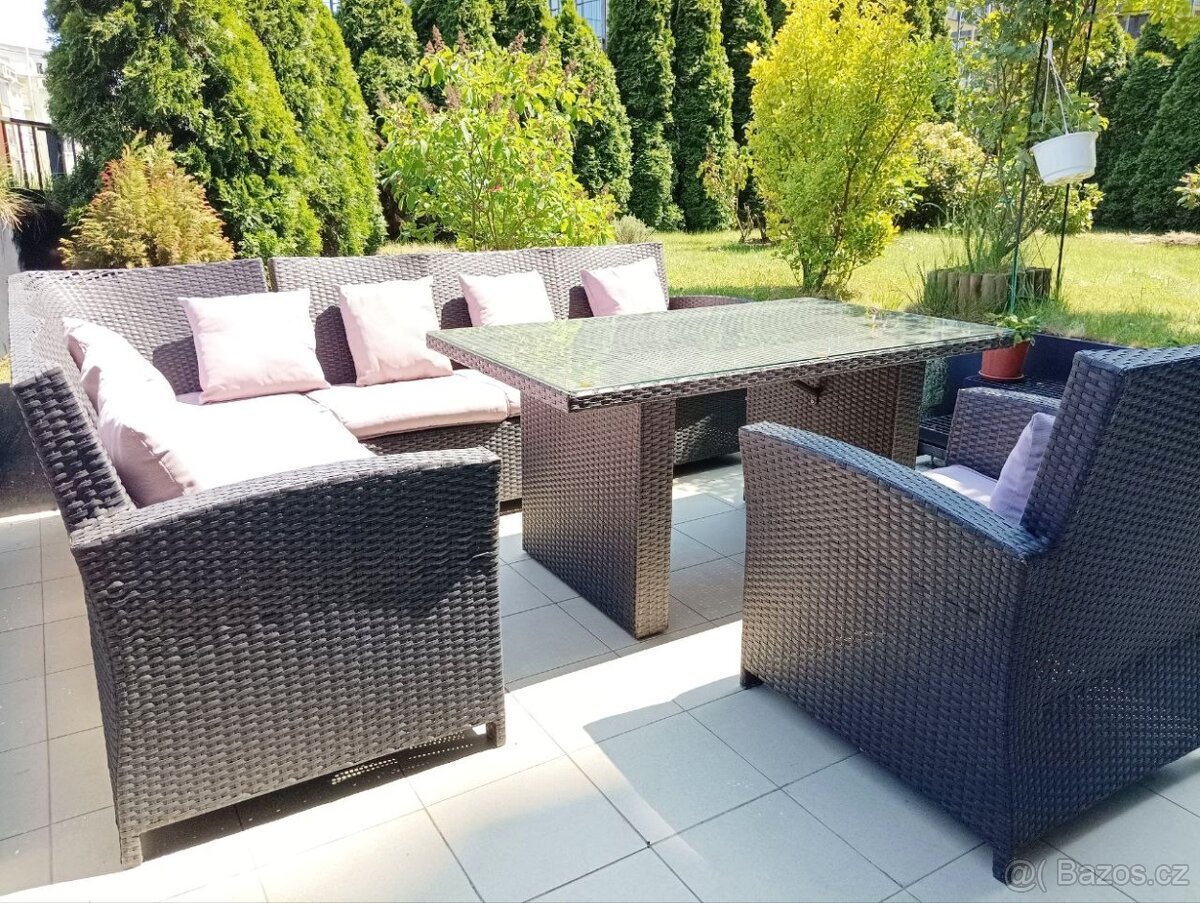 Rohová ratanová sedací souprava - 13