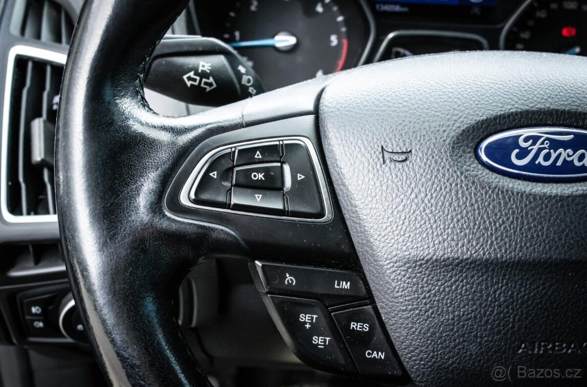 Ford Focus Kombi 1.5 TDCi Titanium - 13