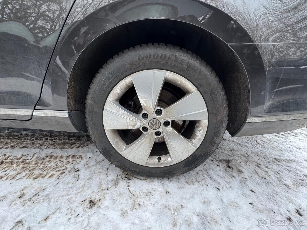 VW Passat B8 2.0TDI 140KW DFHA SWV LB8R r.v. 2018 - 13