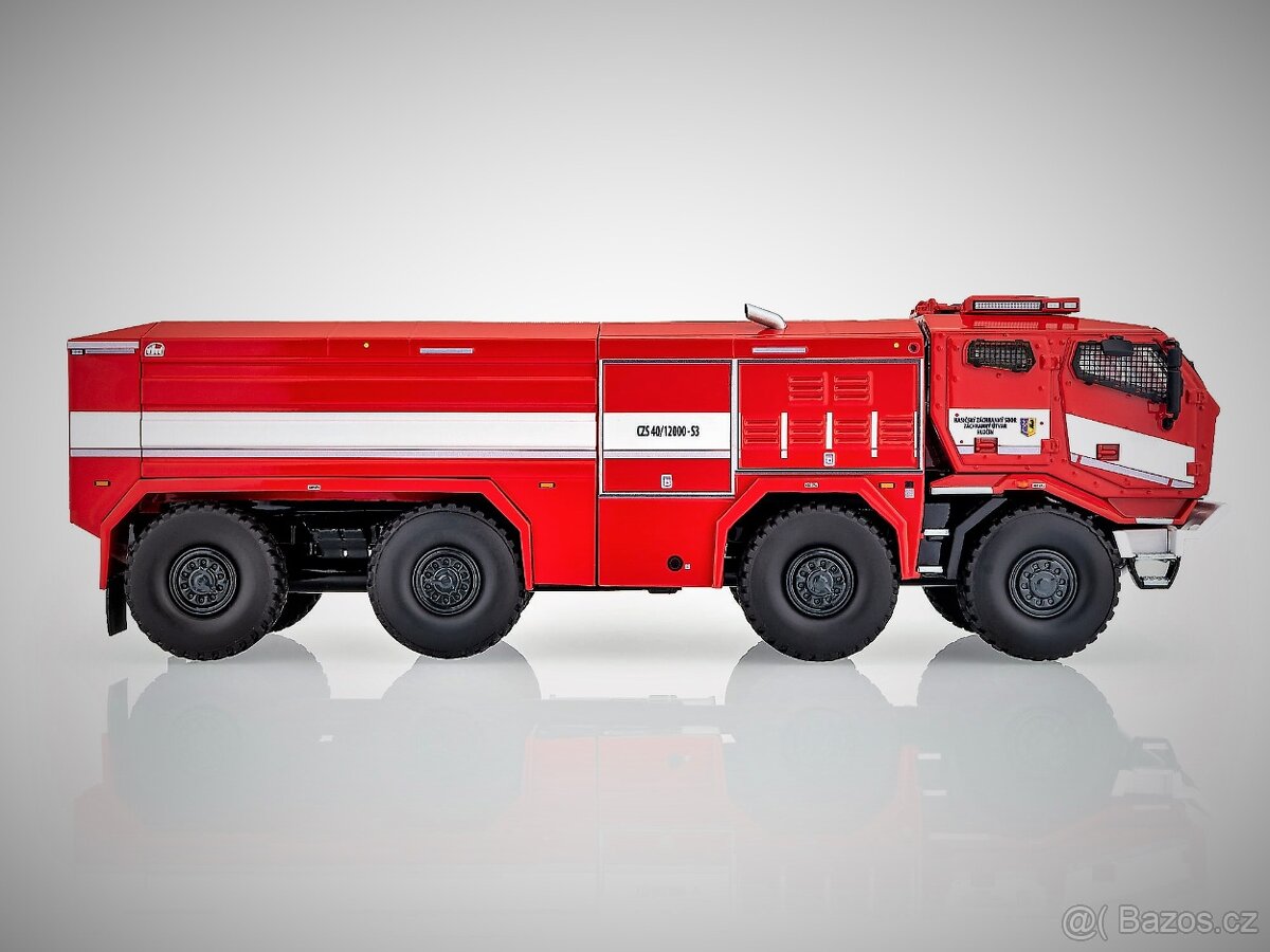 Model TATRA T815-7 8x8 CZS 40 "TITAN" Kaden 1/43 - 13
