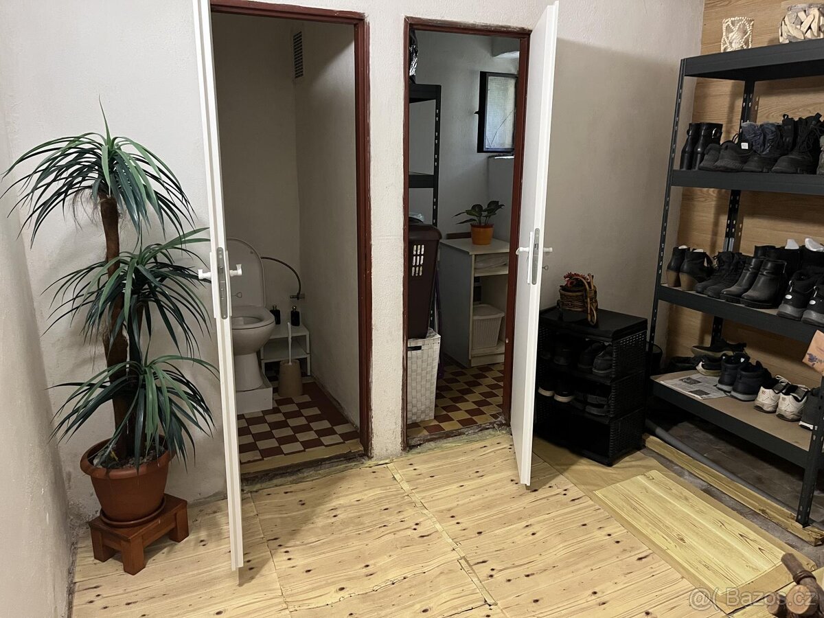 Prodej RD se zahradou 1628 m2 ve Stráži pod Ralskem - 13