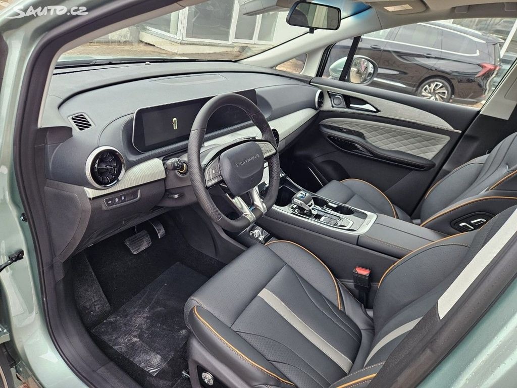 Dongfeng U-Tour, Exclusive FR, AKCE MPV - 13