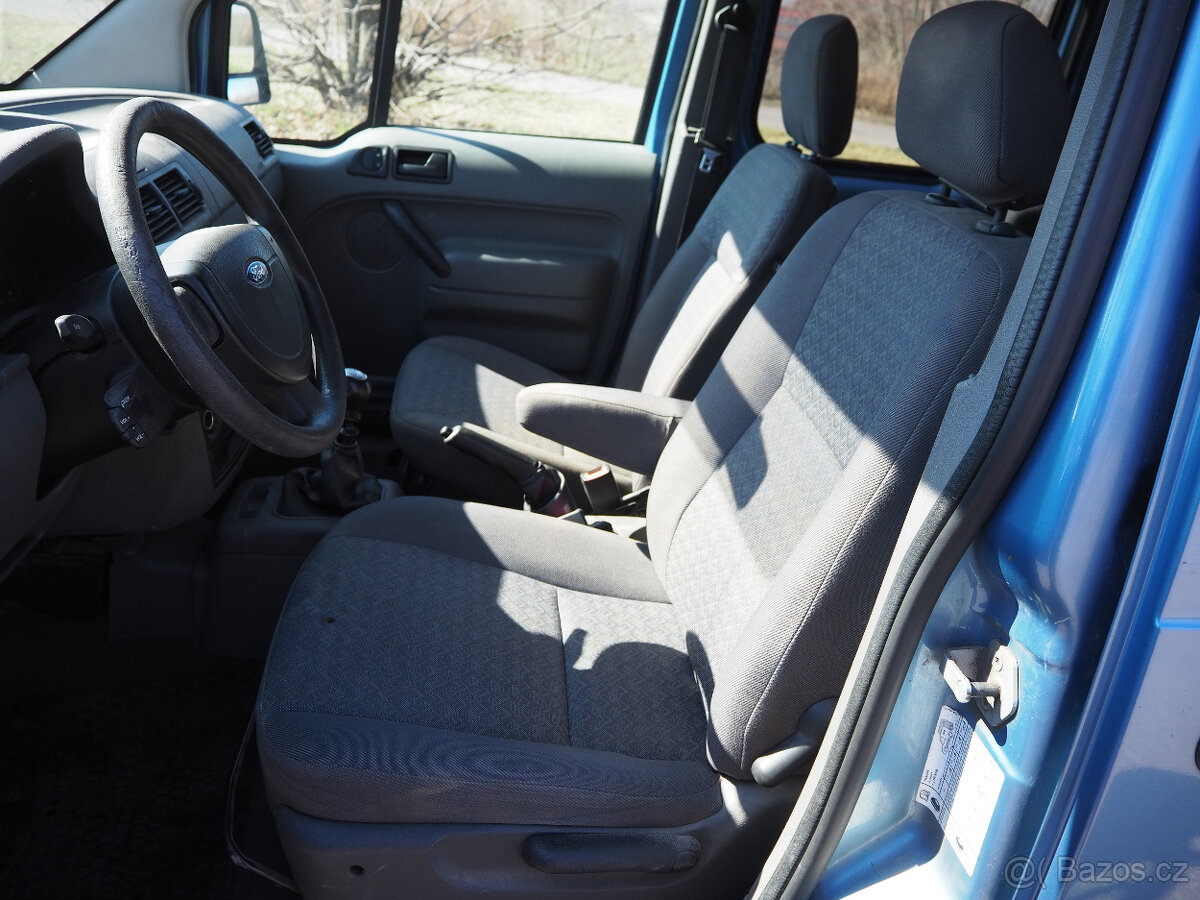Ford Tourneo Connect 1.8 LPG klima, el. okna + zrcátka - 13