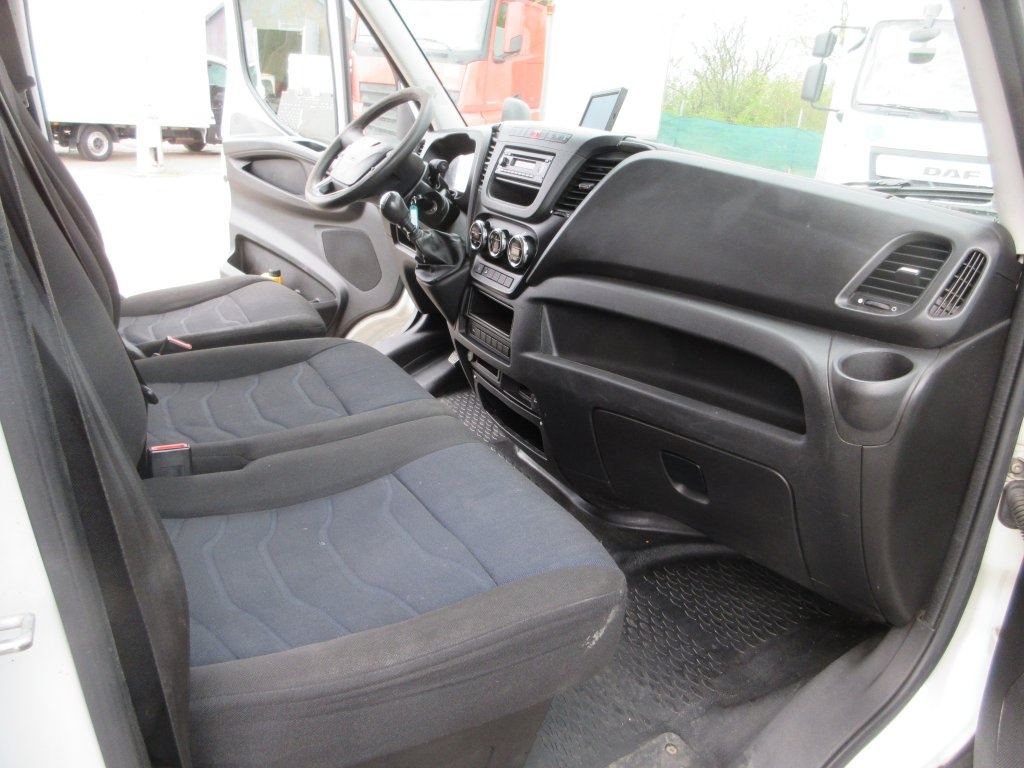 Iveco Daily 35S16, 117 700 km - 13