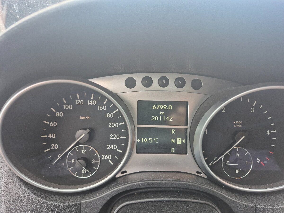 Mercedes Benz ML W164 320 cdi - 13