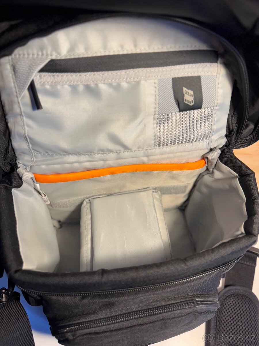 Sony Alpha A7 + objektivy, blesk, brašna, stativ - 13