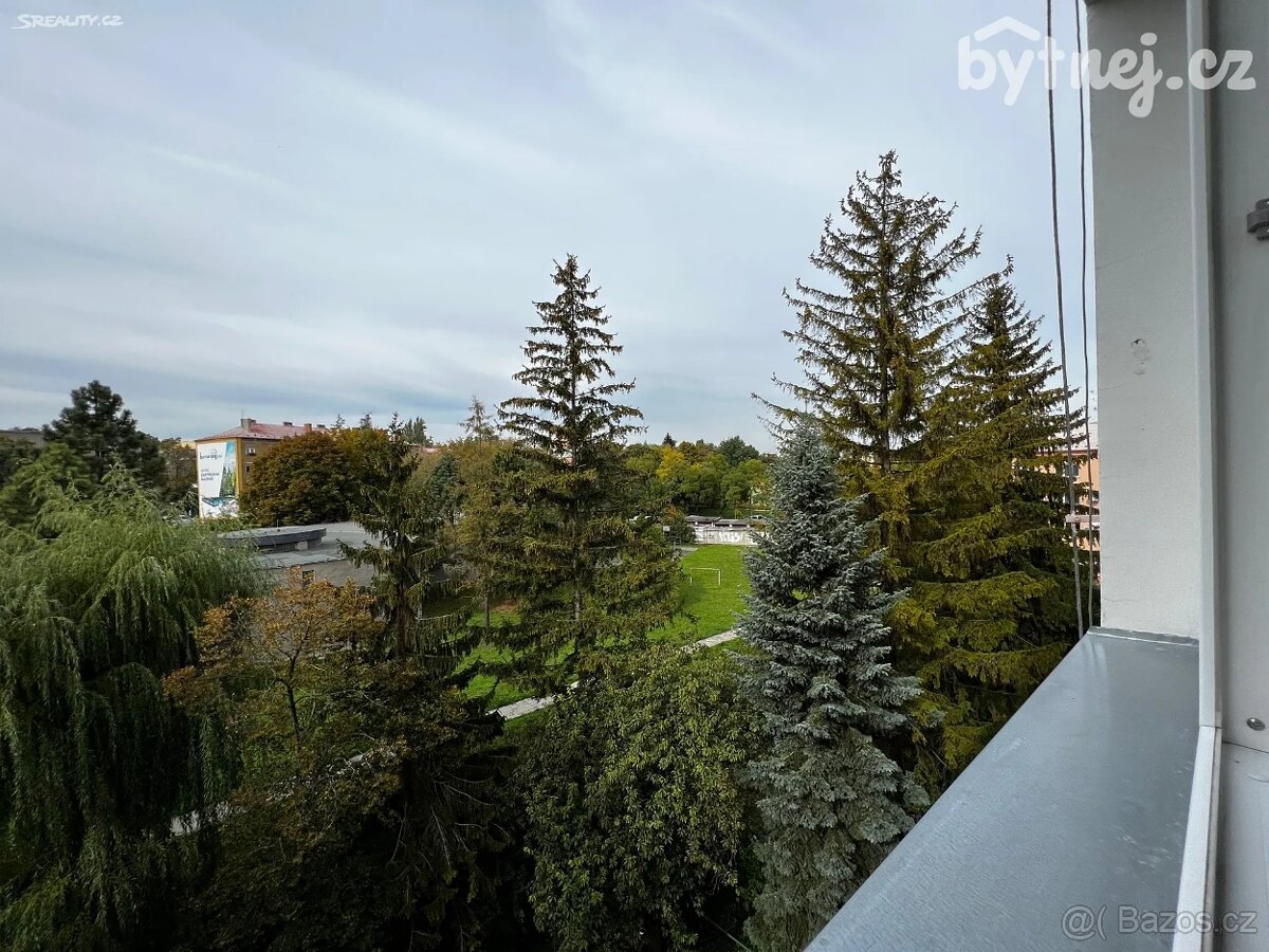 Pronájem bytu 2+kk 41 m² Olomouc - 13