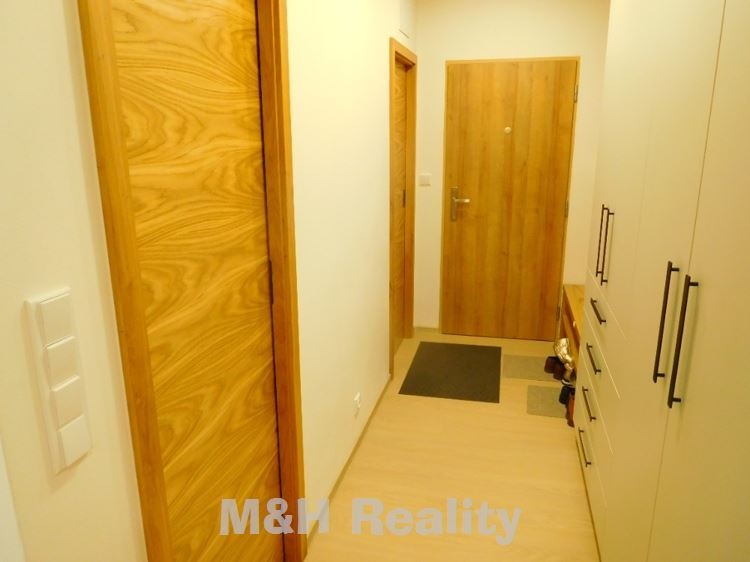 Pěkný,útulný nově zrek.byt 2+1 v Místku, ul.Janáčkova - 13