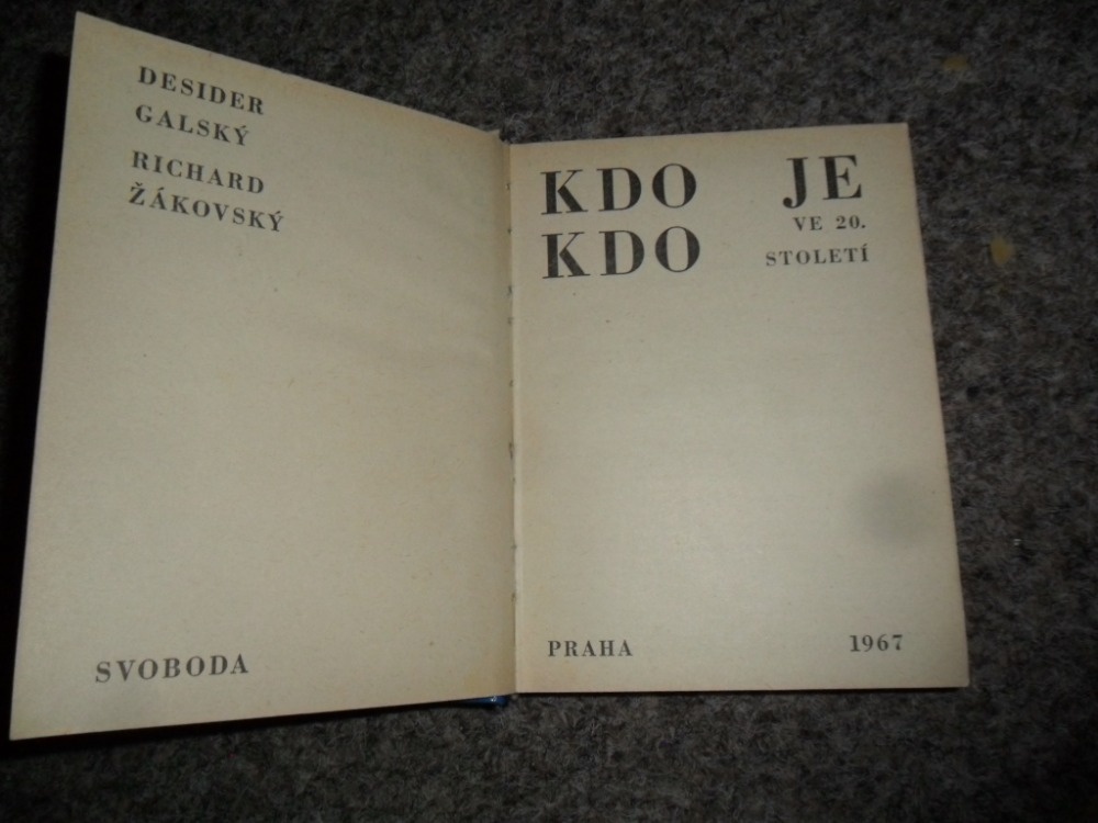 politická literatura - Hitler, Doznání, Kdo je kdo, Útěk - 13