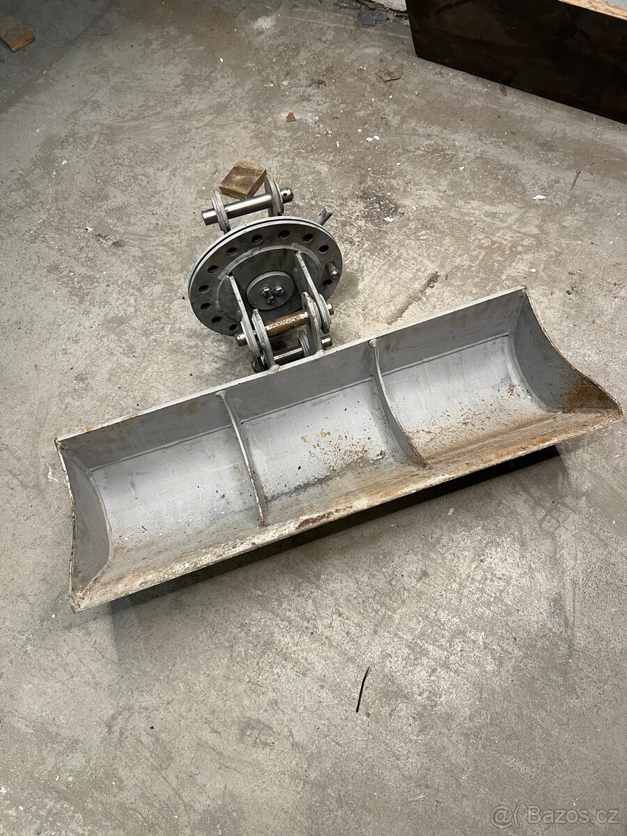 Kráčející minibagr, minirypadlo - 13