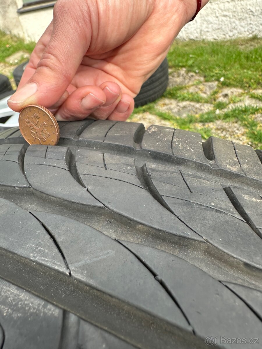 Kola 165/70 r14 na plechových discích - 13