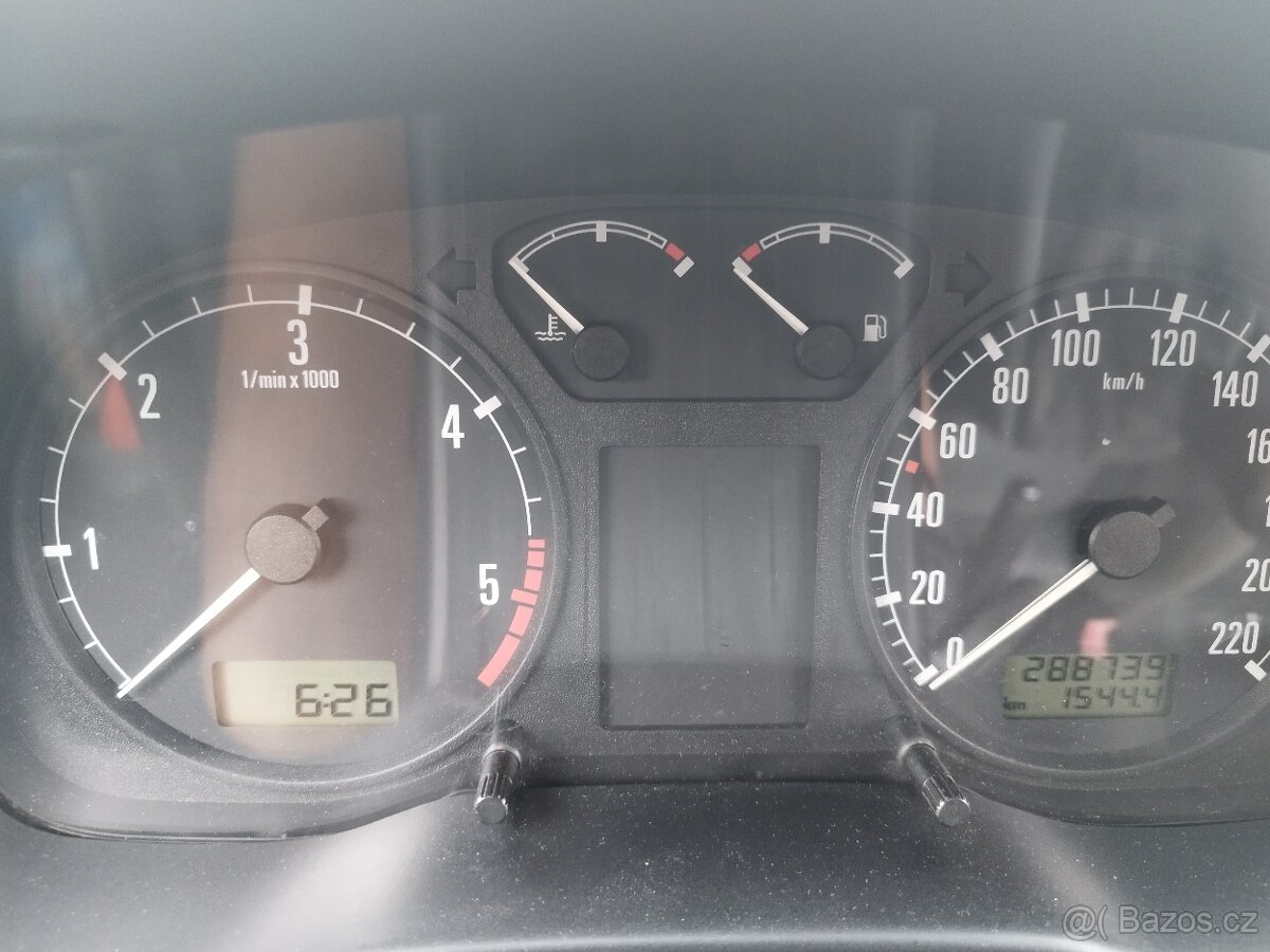 Škoda Octavia 1, 1.9 tdi, 81kw - 13
