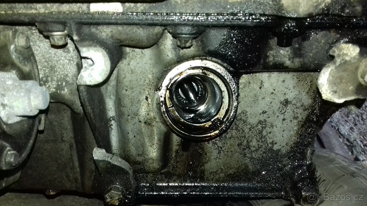 BMW X3 E83 2.0d 130kW N47D20A xDrive kompletní motor - 13