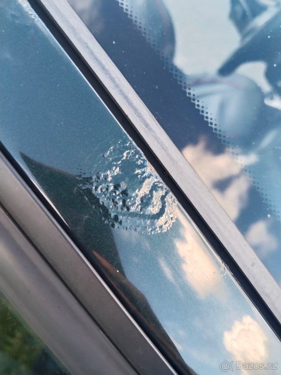 Prodám BMW E46 320D - 13