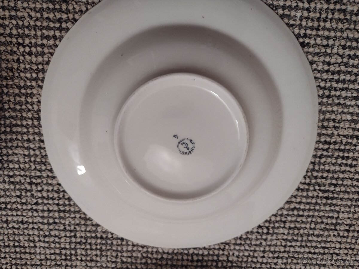 Prodej starožitného porcelánu - 13