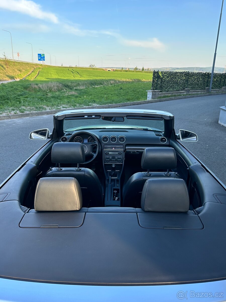 Audi a4 b6 cabrio 1.8t 120kw manuál - 13