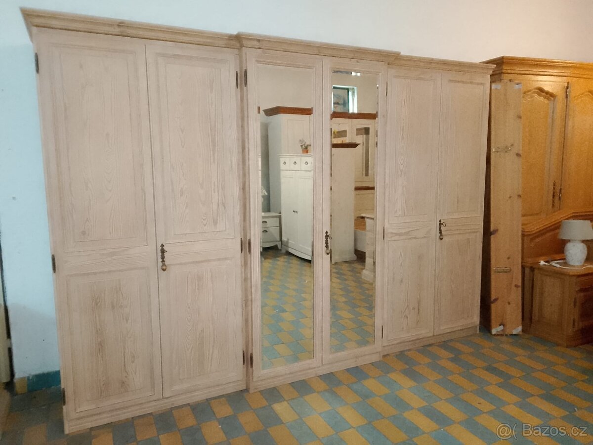 KOMPLETNÍ LOŽNICE PINIE - 13