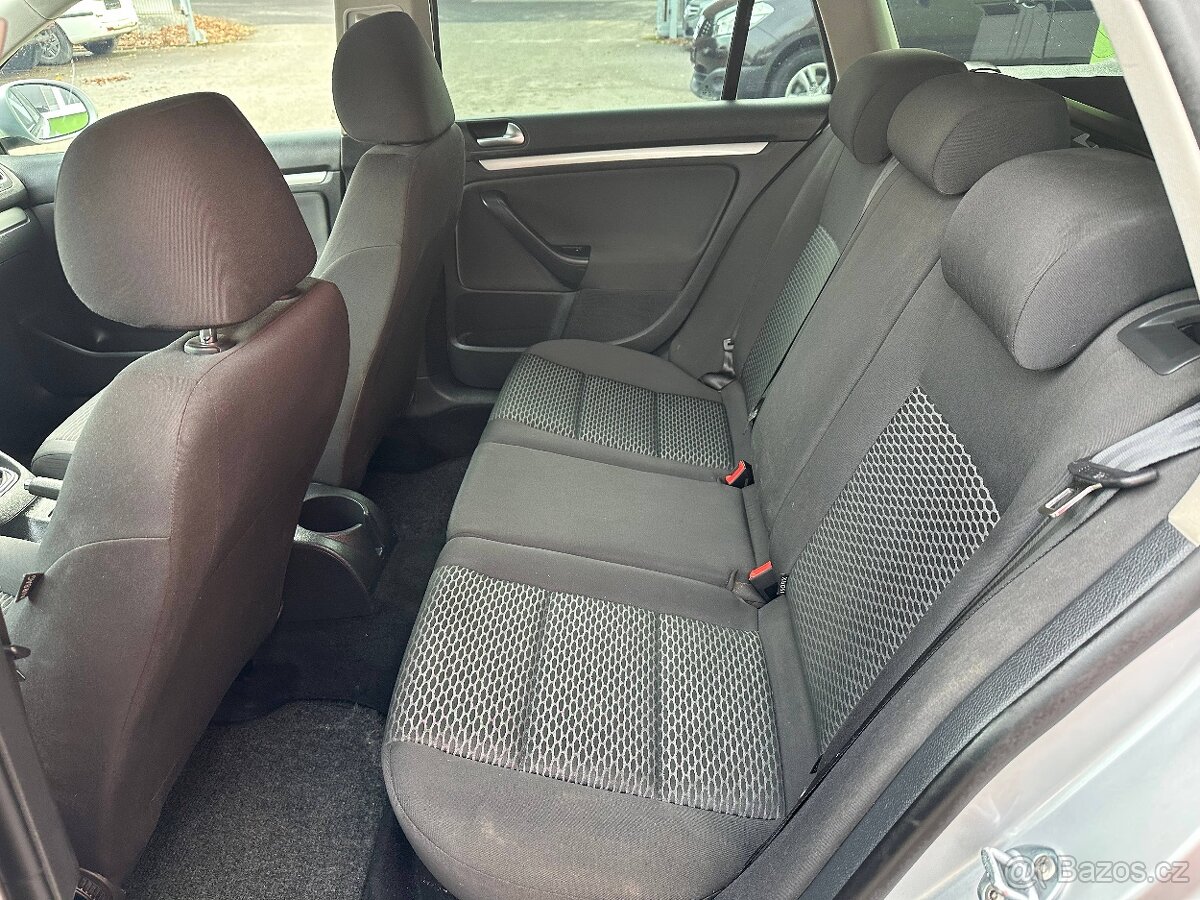 VW GOLF V TRENDLINE VARIANT 1.6TDi rv. 2013 - 13