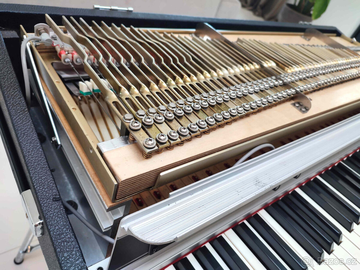 RHODES MARK II SeventyThree rok 1979 - 13