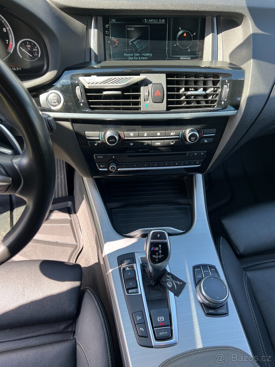 BMW X4 M 40i 265KW - 13