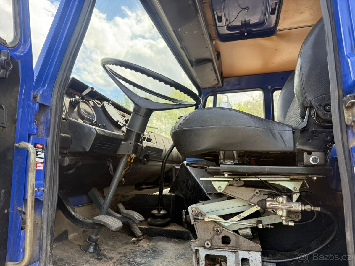 TATRA T815 4x4 - 13