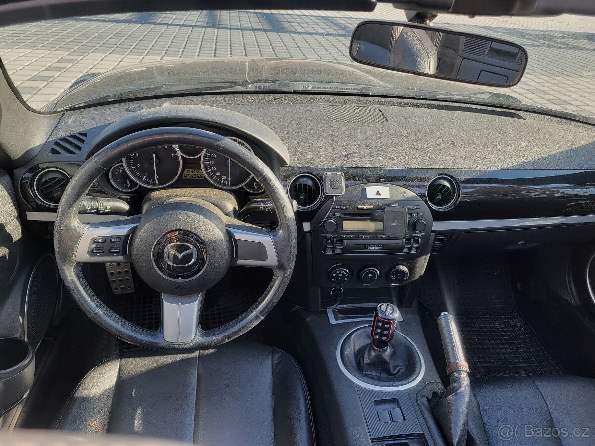 Mazda MX-5 NC - 13