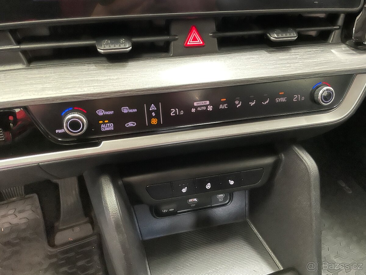 Kia Sportage 1.6 T-GDI 110kW Exclusive,Původ ČR - 13