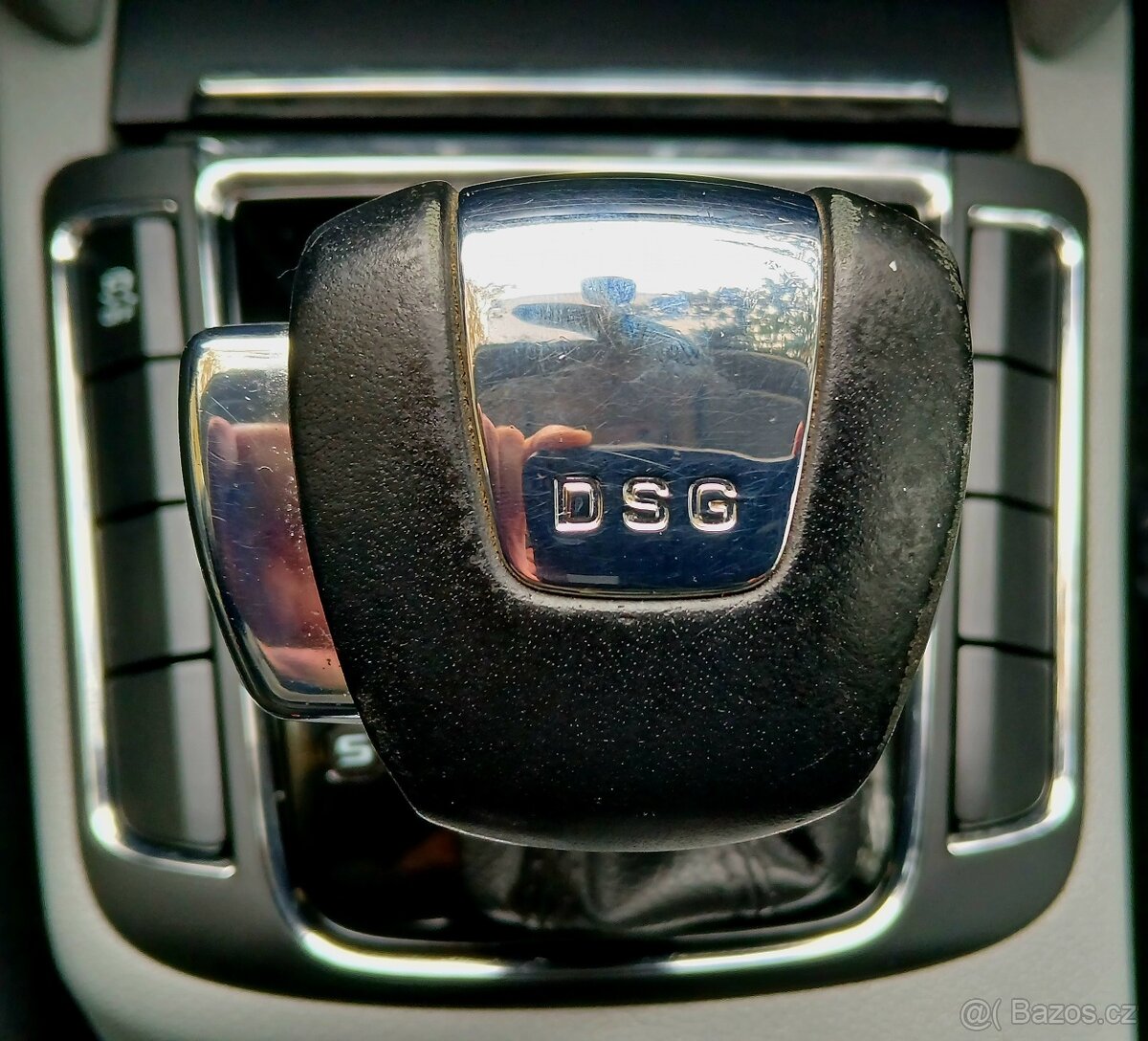 Superb 2.0 tdi dsg NAVI,pěkný stav. - 13