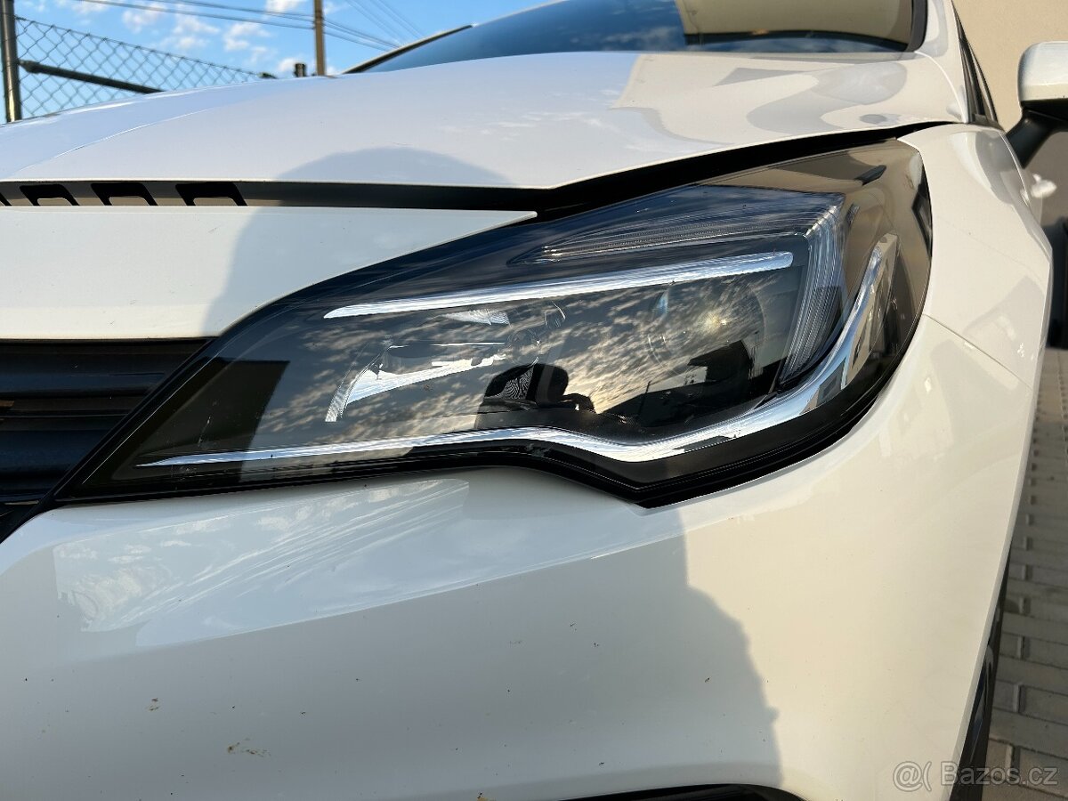 Opel Astra K kombi, 1.4 Atmosféra - 13