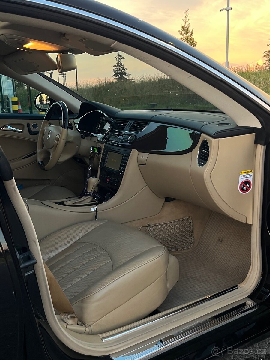 Mercedes CLS - 13