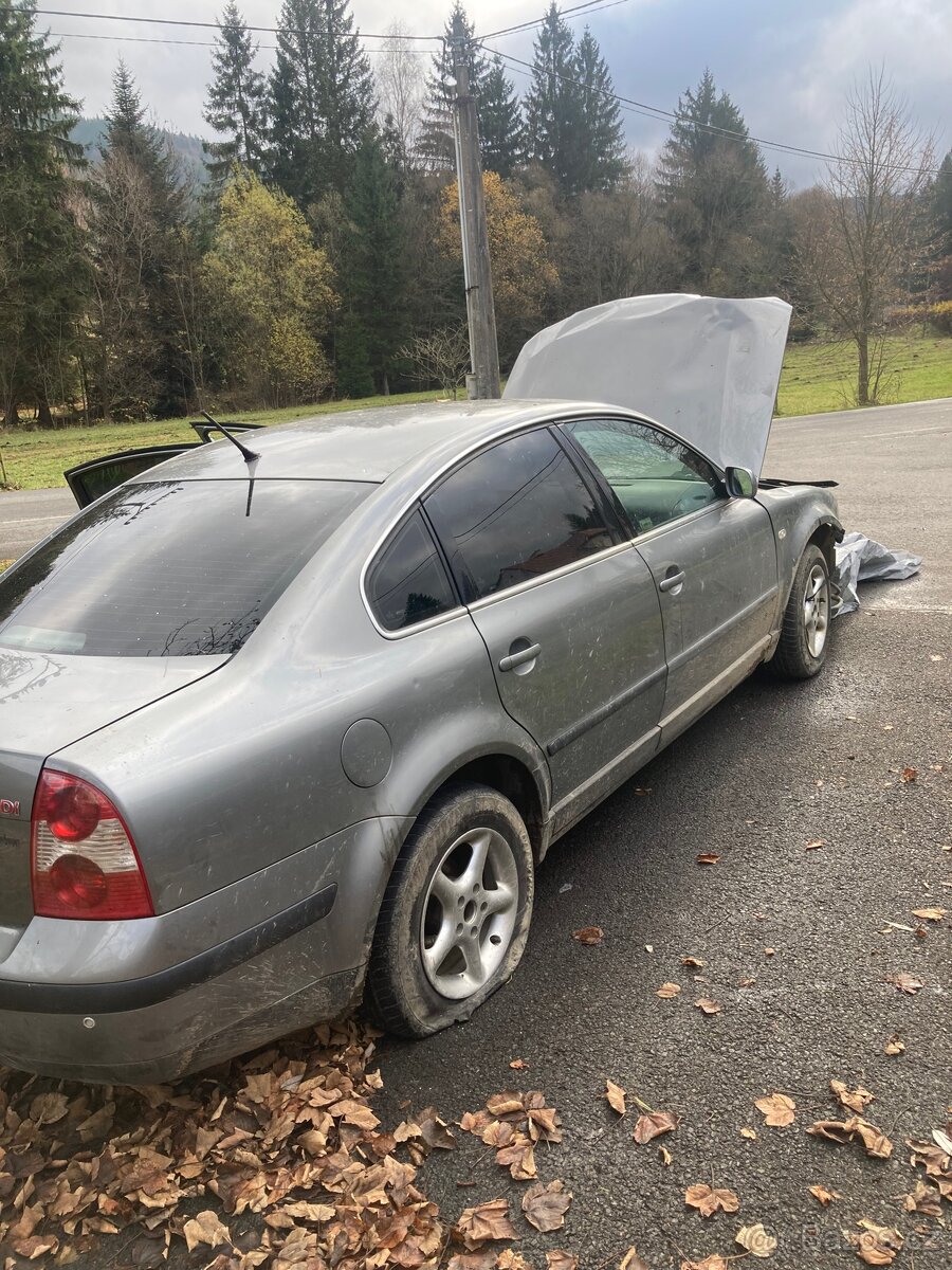 Prodám levně díly na VW Passat B5.5 - 13