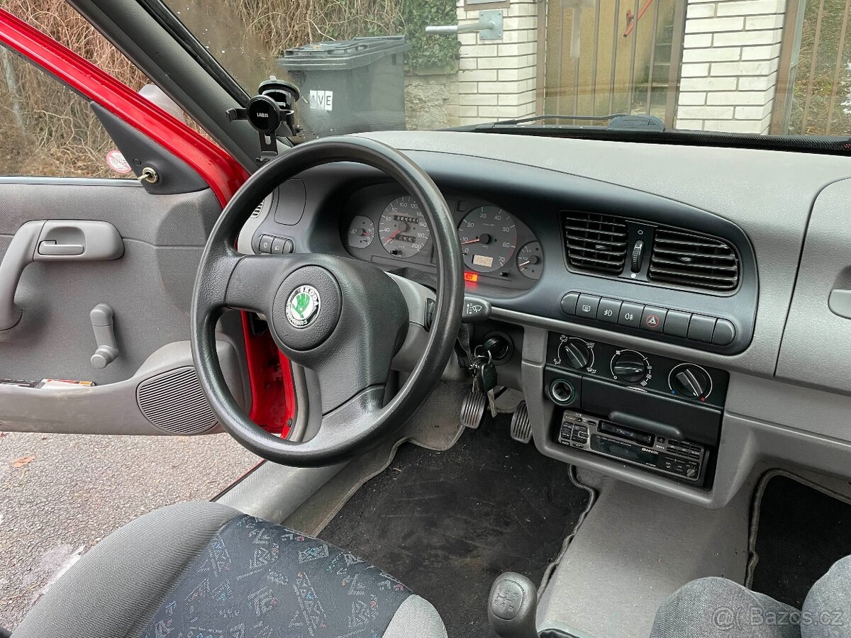 Prodám ŠKODA FELICIA LXi - 13