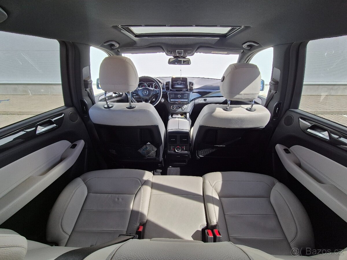 Mercedes GLS 350D - 13