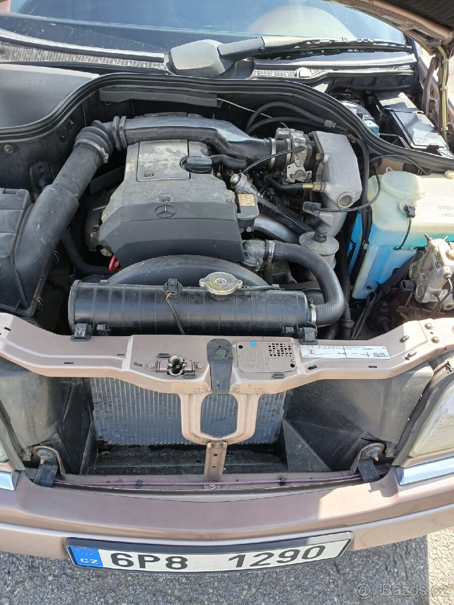 Mercedes Benz C180 Elegance - 13